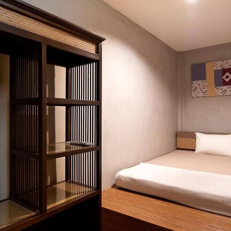 Buri Hostel Bangkok Zewnętrze zdjęcie