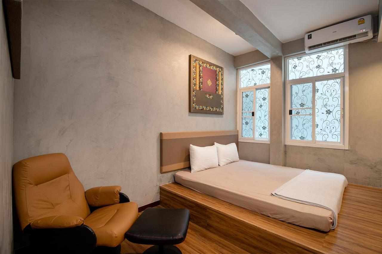 Buri Hostel Bangkok Zewnętrze zdjęcie